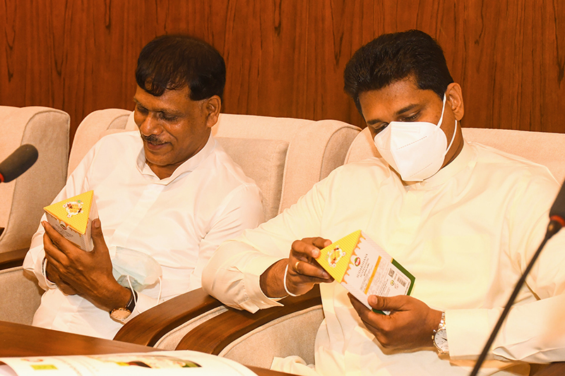 පැණිය නිසා වැඩිපුර අමාරුවේ වැටුණේ මම - චන්න ජයසුමන (VIDEO)