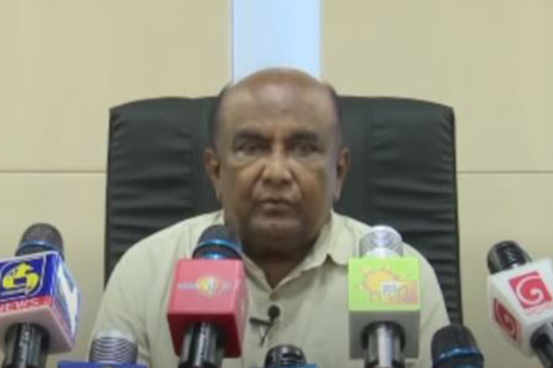 වැඩ බලන ජනපති ගැන කතානායක ගෙන් විශේෂ දැනුම් දීමක් (VIDEO)
