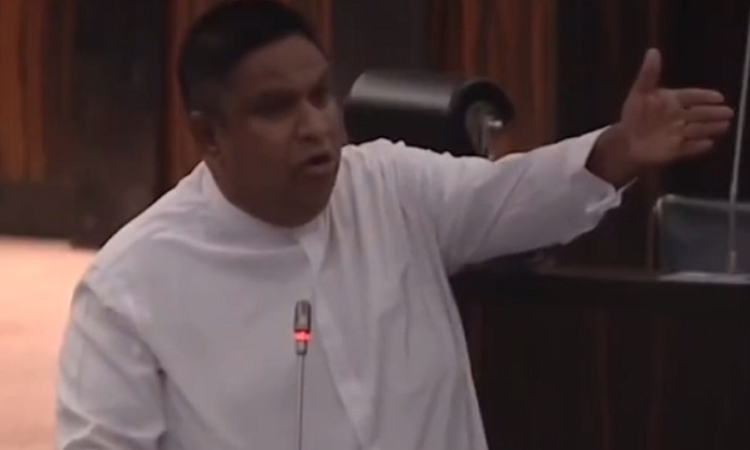 ආණ්ඩුවේ රිළා සංගණනය පට්ටපල් බොරුවක්  චාමර සම්පත්ගෙන් ආණ්ඩුවට චෝදනා ...