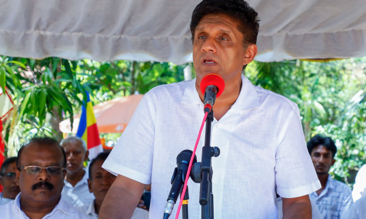 එදා මම ඉංග්‍රීසි භාෂා අධ්‍යාපනයේ වැදගත්කම ගැන කියද්දි විහිලු කළ අයම අද විහිළුවක් වෙලා - විපක්ෂ නායක සජිත් ප්‍රේමදාස