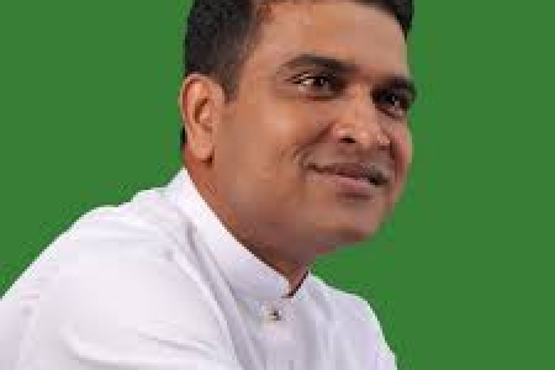 ඛනිජ තෙල් හා ජලය මහජන උපයෝගිතා කොමිසම යටතට