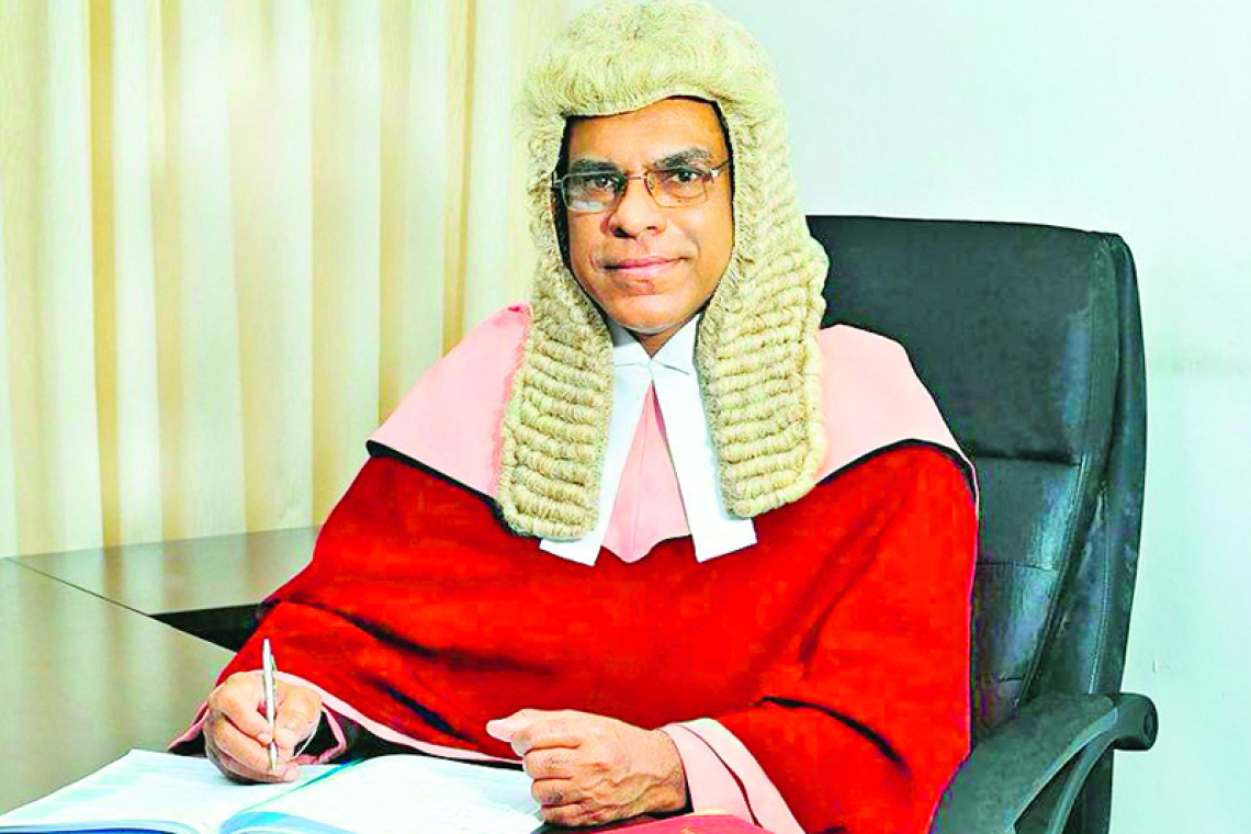 නව අගවිනිසුරු ලෙස ප්‍රීති පද්මන් සූරසේන පත් කෙරේ ...ජනපති නිර්දේශය ව්‍යවස්ථාදායක සභාවට 
