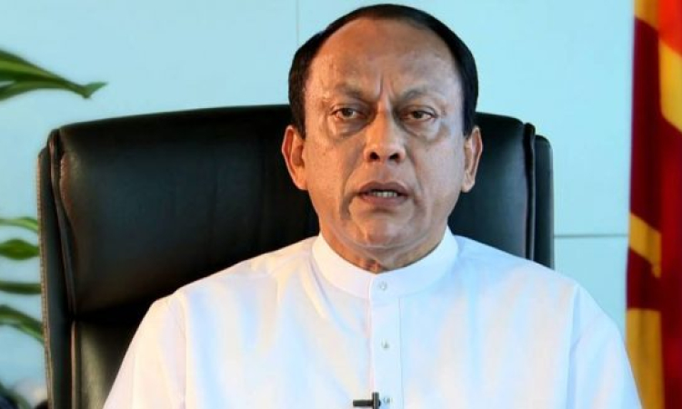 ආණ්ඩුව බල­යට ගෙනා තරු­ණ­යන්ගේ-රාජ්‍ය සේව­ක­යන්ගේ බලා­පො­රොත්තු හීන බවට පත් වෙලා -හිටපු ආණ්ඩු­කාර ලක්ෂ්මන් යාපා අබේ­ව­ර්ධන