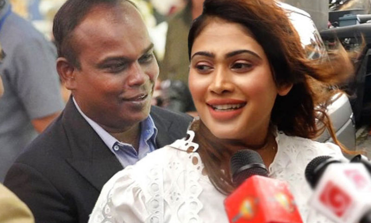 පියුමි හංසමාලි සහ අවුරා ලංකා තාඹුගලගෙන් කෝටි 48ක බදු පොල්ලක් !!!  දේශීය ආදායම් දෙපාර්තමේන්තුවෙන් මහාධිකරණයේ අධි චෝදනා ගොනු කරයි