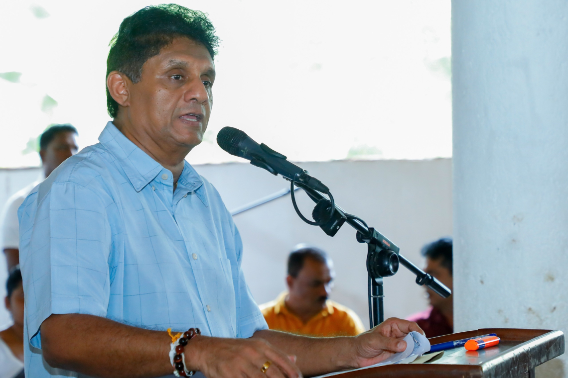 පිටරට ගිහින් ට්‍රිලියන ගණන් මුදල් තියෙනවා කියලා කයිවාරුව : ඒත් පැල්වත්ත සහ සෙවනගල රැකගන්න බැරි වෙලා – විපක්ෂ නායකගෙන් චෝදනා
