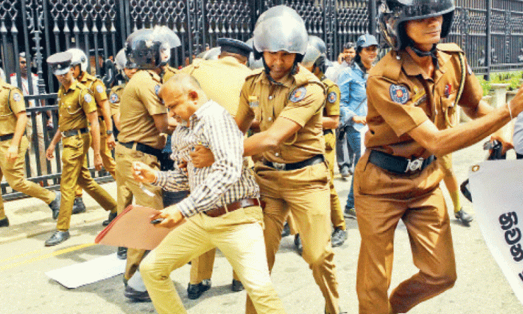 අනුර-මෝදි’ හොර ගිවිසුම් ඉරාදමනු.. මහරගම විරෝධතා