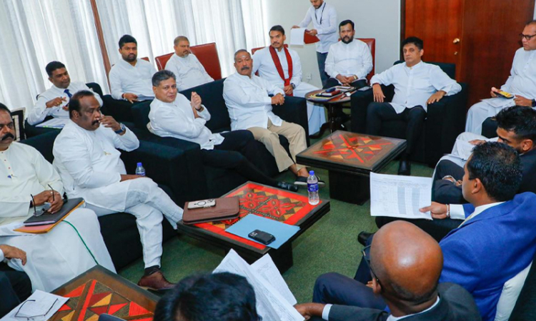  විපක්ෂයේ පොදු වේදිකාවේ කතාවකට ලබන සතියේ සාකච්ඡාවක්