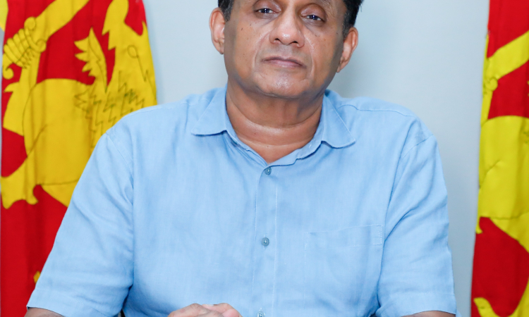 රාජ්‍ය සේවයේ උපාධිධාරී පුරප්පාඩු 50000ක් තියා ගෙන මේ රජය රැකියා විරහිත උපාධිධාරීන් 40000ක් අතරමං කරලා - විපක්ෂ නායක සජිත් ප්‍රේමදාස 