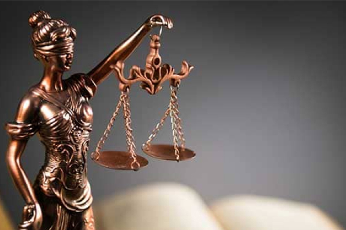  විෂමාචාර්ය චෝදනා එල්ල වූ අධිකරණ නිලධාරීන් දහයකගේ සේවය අත්හිටුවයි. මහේස්ත්‍රාත්වරු හා දිසා විනිසුරුවරුත් ඒ අතර... අධිකරණ නිලධාරීන් 37කට එරෙහිව විමර්ශන ආරම්භ කරලා