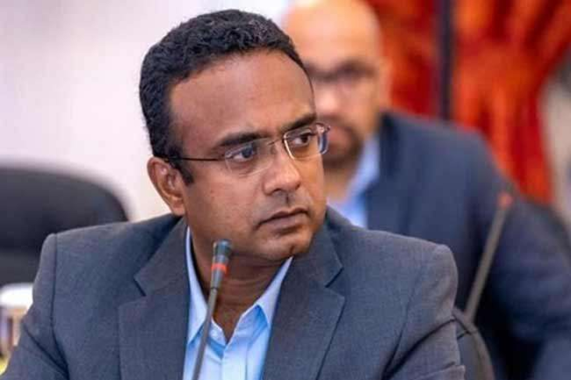 මුදල් විශුද්ධිකරණ චෝදනා ..හිටපු අමාත්‍ය මනූෂ FCIDයට