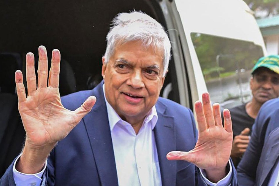  රනිල් රක්‍ෂිත බන්ධනාගාරගත කෙරේ