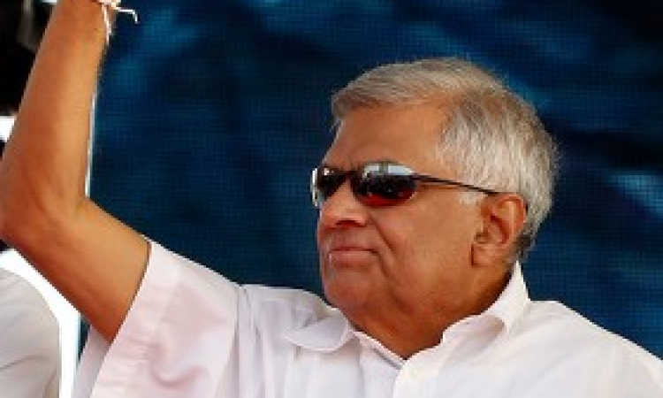 විපක්ෂයේ අපි එකට හිඳ ඒකාධිපතිවාදය පරාජය කරමු!!  එජාප 79 වැනි සංවත්සර උළෙලේදී හිටපු ජනපති රනිල් කියයි