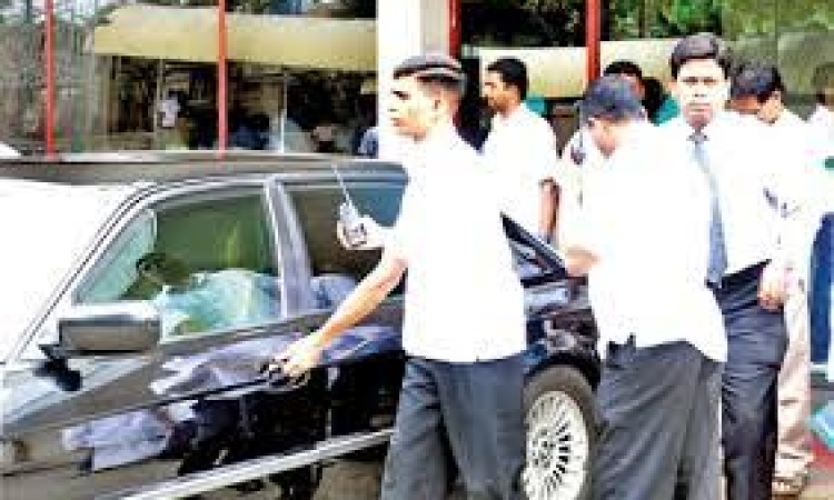 ප්‍රභූ ආරක්ෂාව ඉහළට!