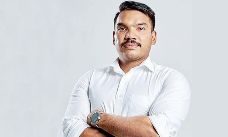 නාමල් රාජපක්ෂ පොලිසියට අනතුරු අඟවයි !