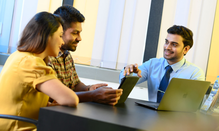 Online ක්ෂණික ණය දෙන සේවාවලට අහුවෙන්න එපා - පොලිසිය දන්වයි 