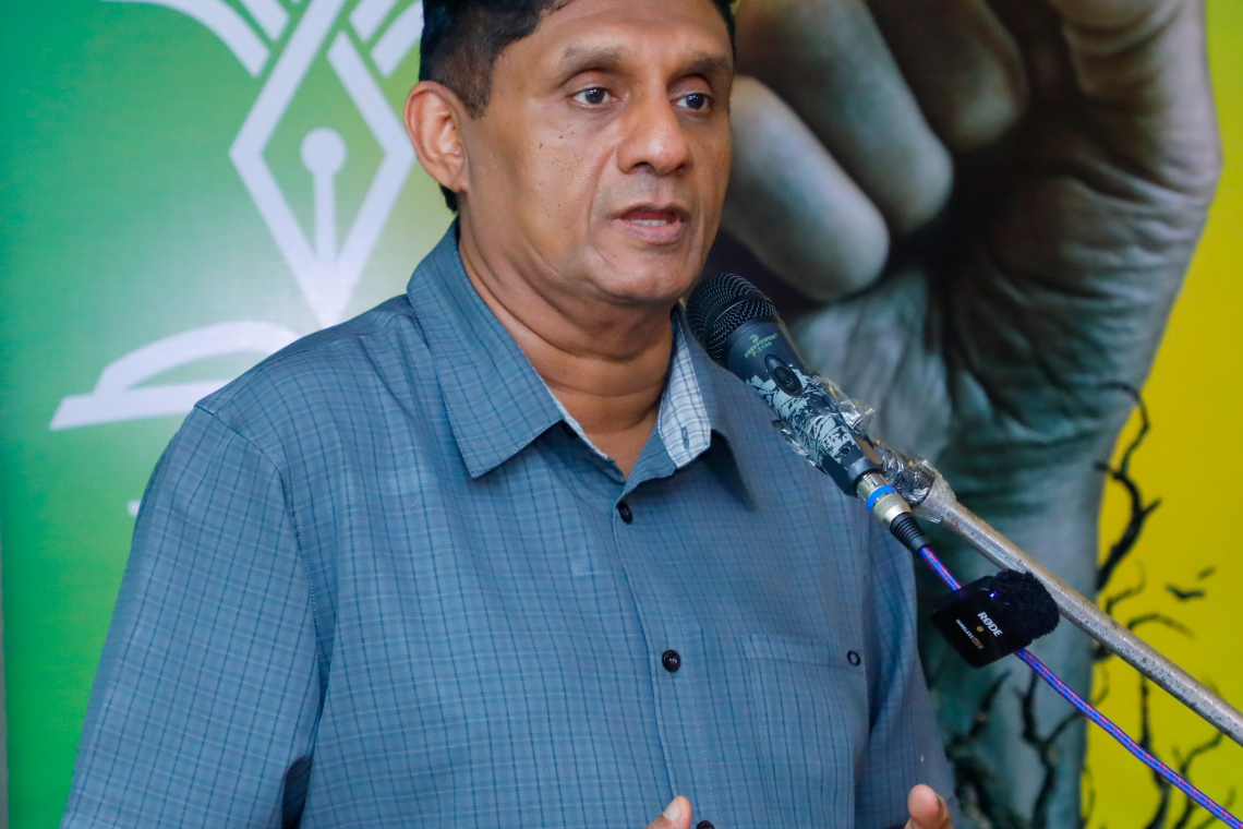  සජිත් ඉන්දියාවේ නිල සංචාරයක