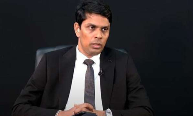 රේගුවෙන් නිදහස් කළ කන්ටේනර් 323 තිබ්බේ අවි ආයුධ – රාමනාදන් අර්චුනා