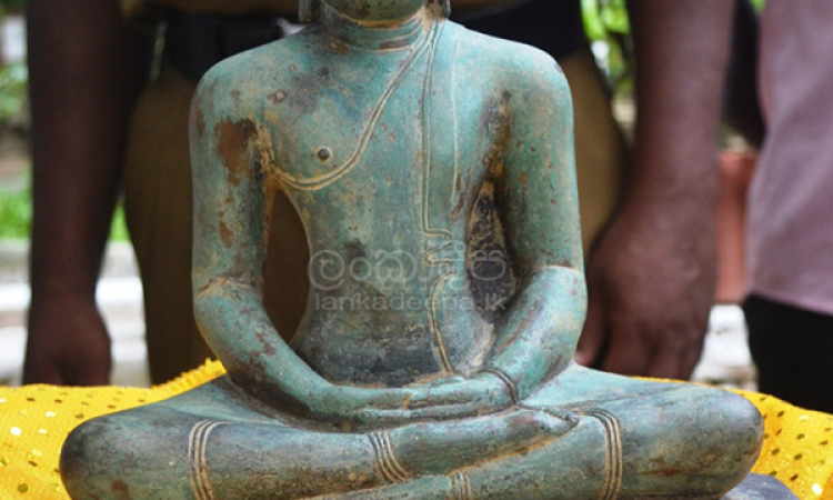  ඉවත් කළ බුදු පිළිමය පොලීසියෙන්ම යළි තැන්පත් කරයි