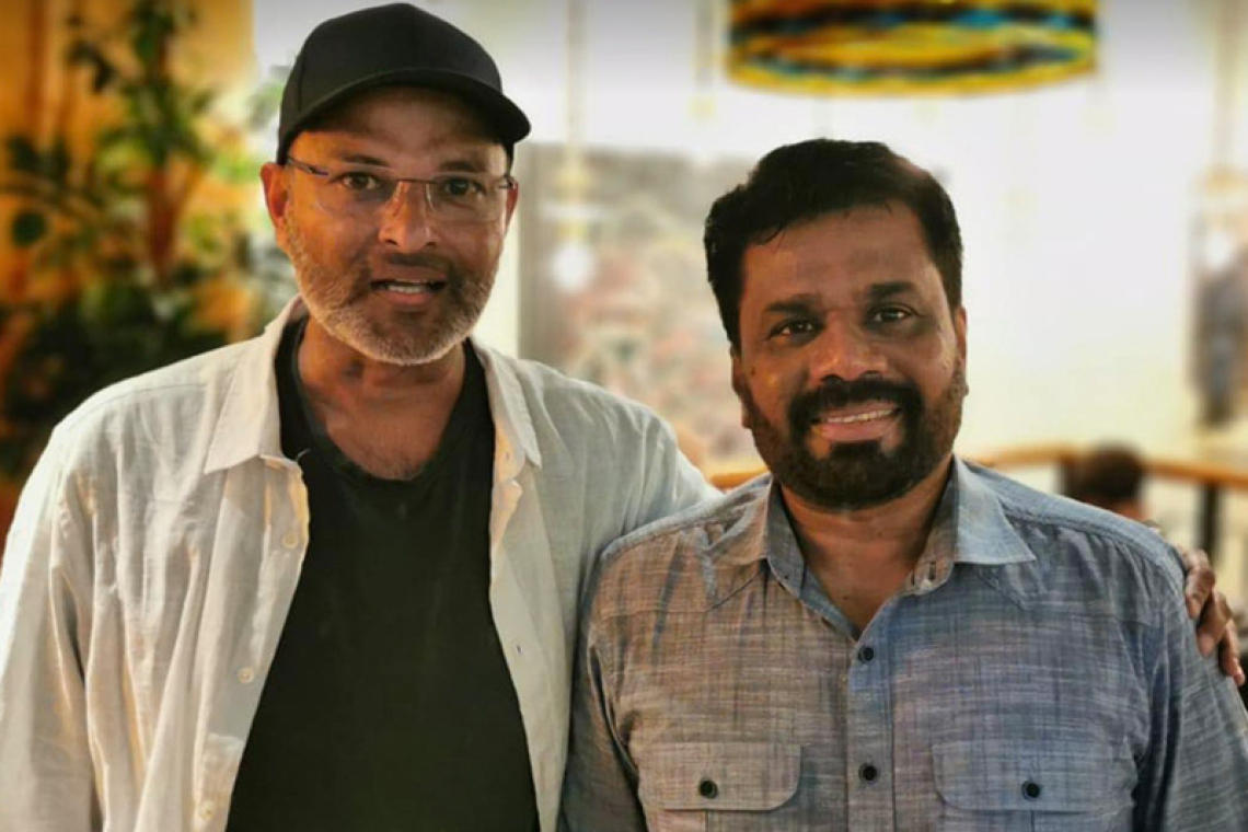 බල්ලොන් සමඟ ලැග මැක්කන් සමඟ නැගිටීම ; සමාජ මාධ්‍ය යනු මේ යුගයේ පාදඩකරණයයි