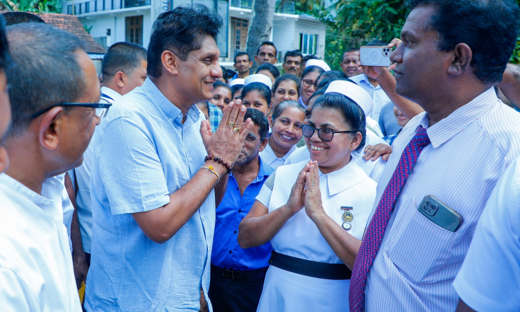 වත්මන් රජය අදහස් පළ කිරීමේ නිදහසට බාධා කර ඒකාධිපති පාලනයකට රට ගෙන යන්න උත්සාහ කරනවා - විපක්ෂ නායක සජිත් ප්‍රේමදාස 