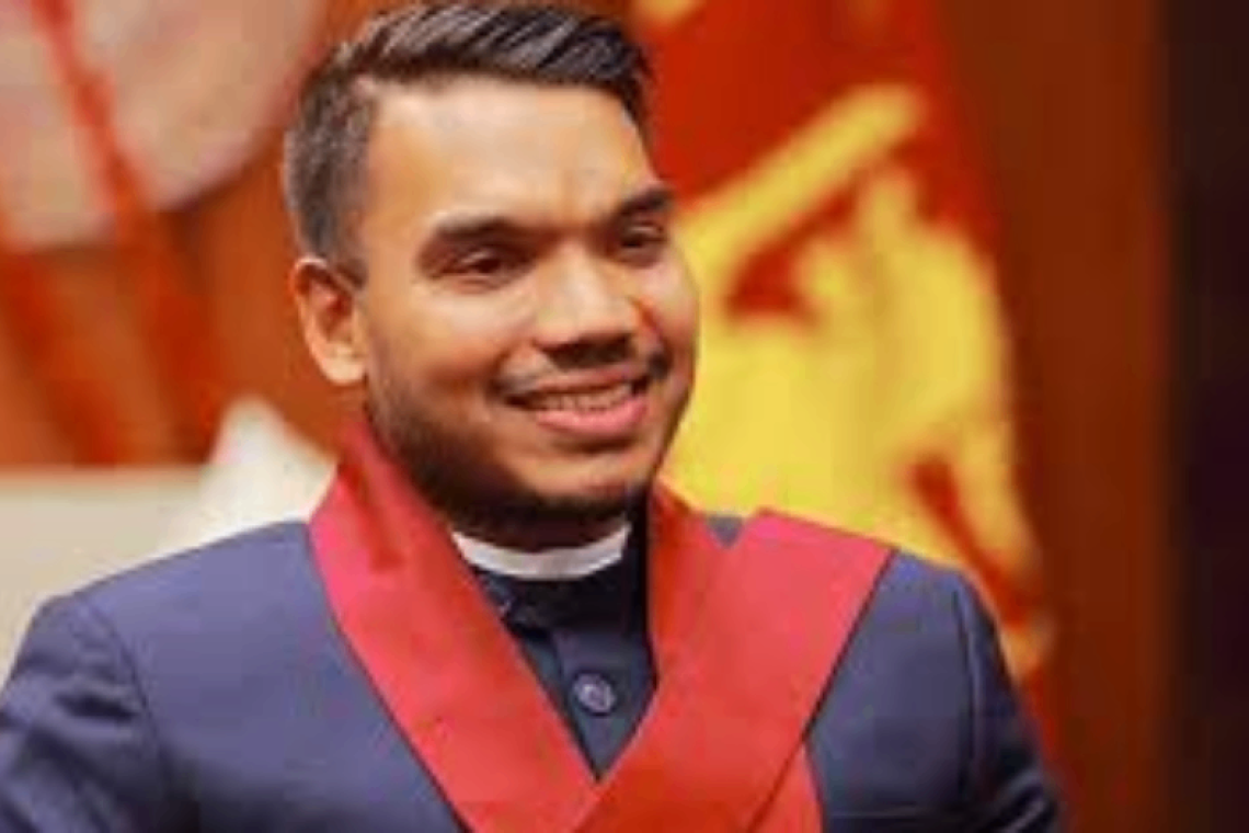 නිදහස් දිනයේදී යුධ ජයග්‍රහණය ගැන කතා කිරීමට ජනාධිපතිවරයාට ධෛර්යයක් තිබුණේ නැහැ: නාමල්