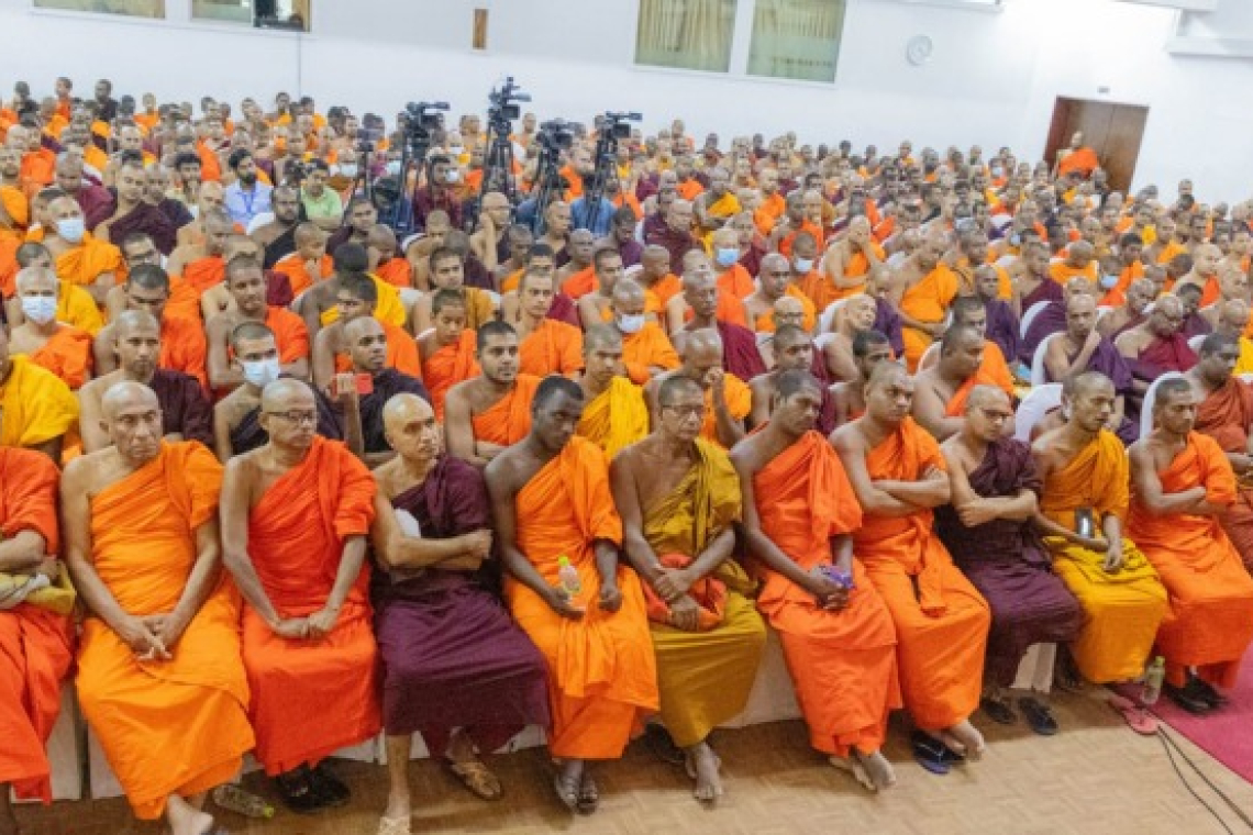 සඟ සමුළුව කොළඹදී අද 