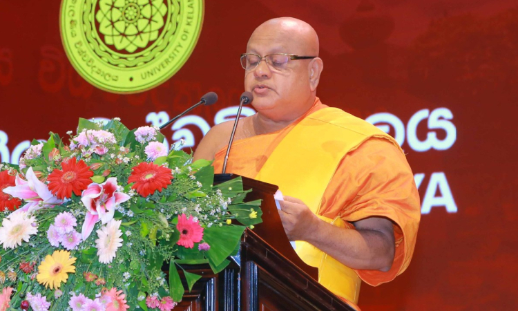 ජනපති සහ අගමැති කළ ආන්දෝලනාත්මක ප්‍රකාශ ඉල්ලා අස්කරගත යුතුයි - කොටපිටියේ රාහුල හිමි