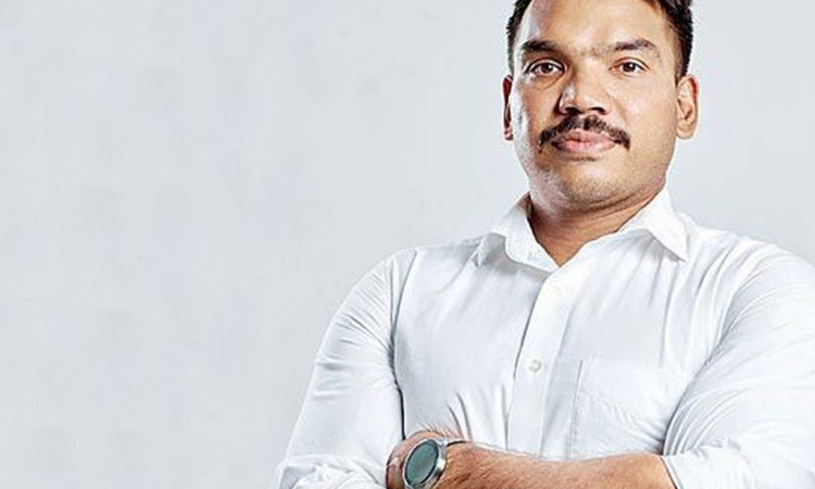  ශ්‍රී ලංකා ක්‍රිකට් නැවත ගොඩනැගිය යුතුයි - නාමල් රාජපක්ෂ