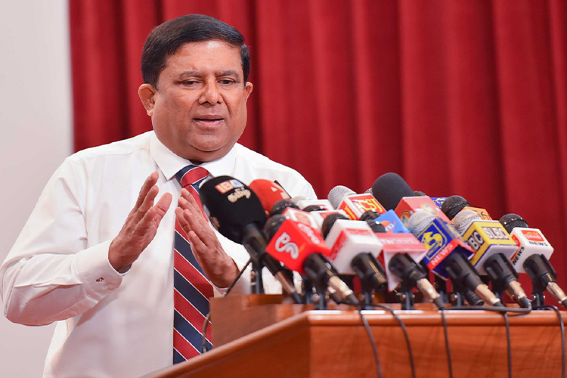ආණ්ඩුවේ ප්‍රධාන ඉලක්කය වී ඇත්තේ රනිල්ට පහර දීමයි: වජිර 