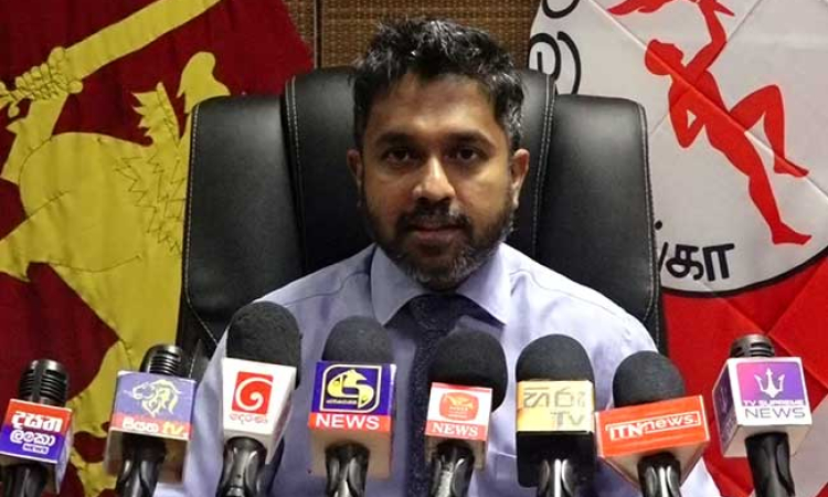 පෝලිම්වල සිටිමින් ඉන්ධන ලබා ගැනීමේ අවශ්‍යතාවක් නැහැ - ඛනිජ තෙල් සංස්ථාව