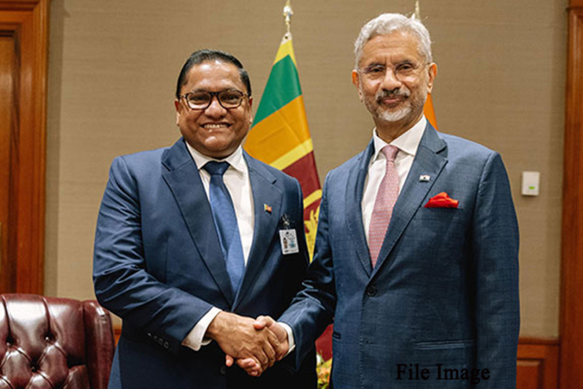 ජයිශංකර් සහ ඇමති විජිත අතර සාකච්ඡාවක්