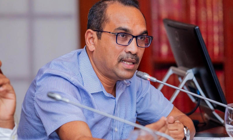 ලංගම කොන්දොස්තරවරු දවසකට කෝටි 2 ක් ගසාකනවා - අමාත්‍ය බිමල් රත්නායක