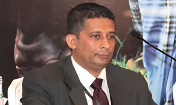 සුරේෂ් සලේ මාරාන්තික උපවාසයක – ආහාර, ජලය, ඖෂධ ගැනීම ප්රතික්ෂේප කරයි