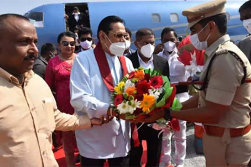 ජෙට් යානයේ අත්භූත හිමිකරුවා ? මෙන්න තවත් තොරතුරු එළියට (VIDEO)