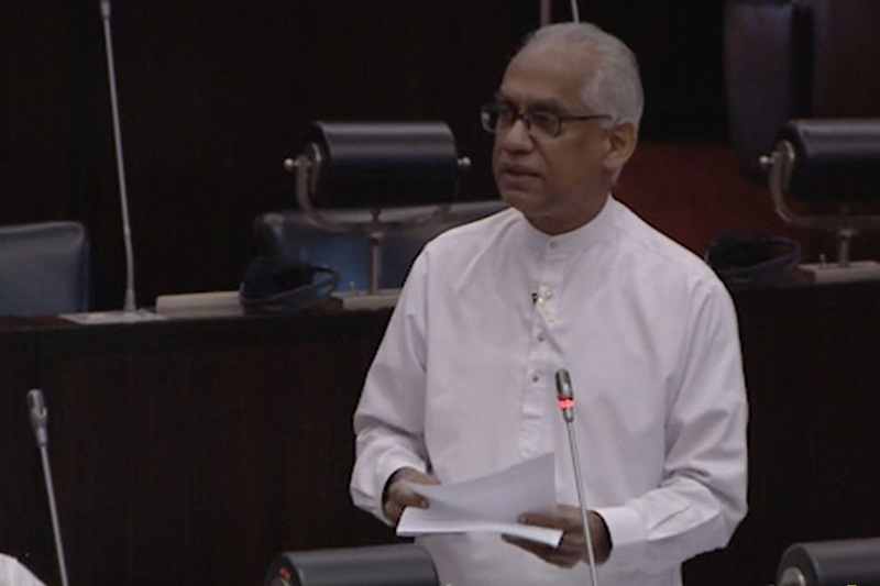 පහසුවටත් වාසියටත් දැන දැන වැරදි කරනවා ! එහෙම කලත් නිදහසටත් කරුණු තියනවා ! (VIDEO)