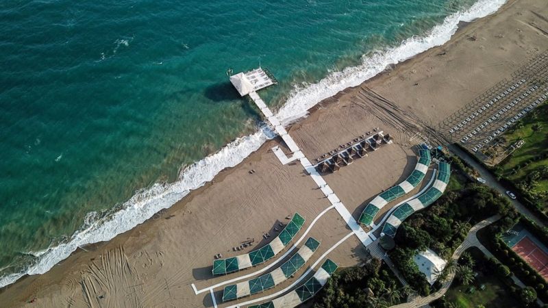  118578120 beach
